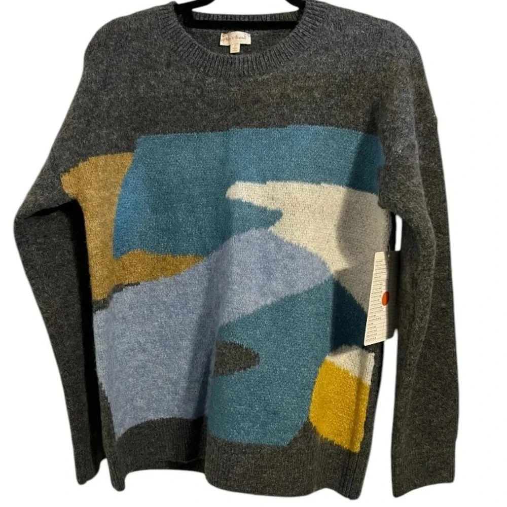 ⚡️SOLD Hem & Thread S/M Gray Geometric Print Cozy Soft sweater - Picture 1 of 2